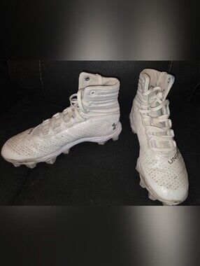 GUC Under Armour Highlight 2 MC Football Cleats Size 5Y